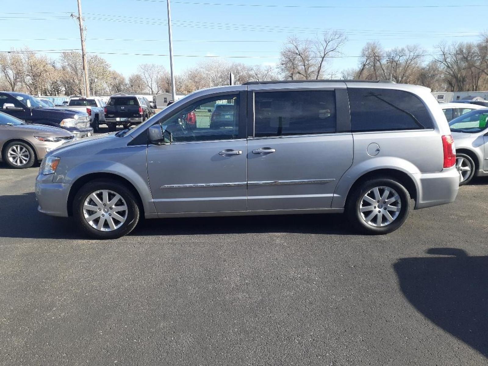 2013 Chrysler Town & Country Touring (2C4RC1BG2DR) with an 3.6L V6 DOHC 24V engine, 6-Speed Automatic transmission, located at 2015 Cambell Street, Rapid City, SD, 57701, (605) 342-8326, 44.066433, -103.191772 - Photo #0